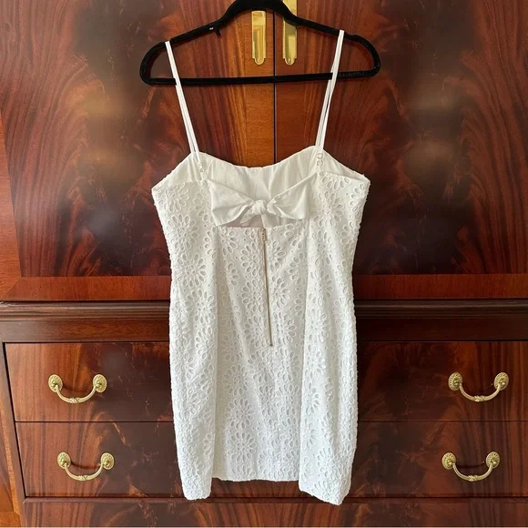 Lilly Pulitzer Shelli Dress Resort White Large Petal Eyelet